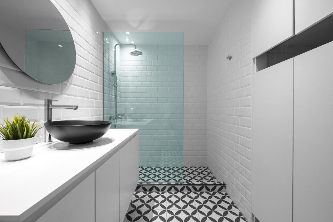 Nyma White Apartments, The Luxury Suites Солун Екстериор снимка