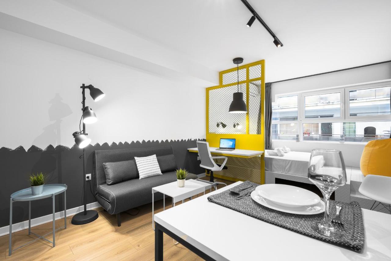 Nyma White Apartments, The Luxury Suites Солун Екстериор снимка