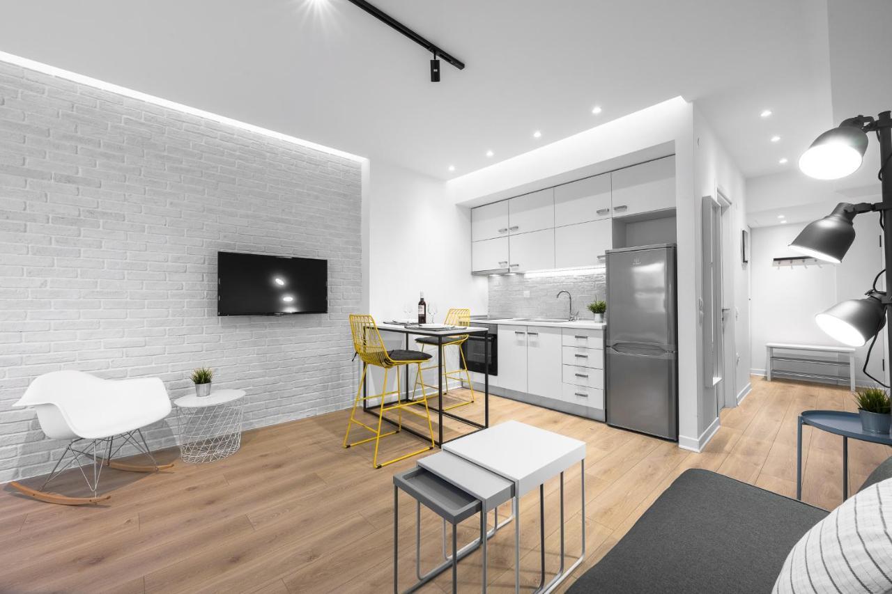 Nyma White Apartments, The Luxury Suites Солун Екстериор снимка