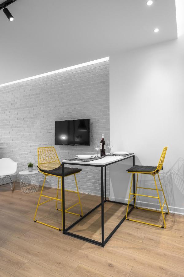Nyma White Apartments, The Luxury Suites Солун Екстериор снимка