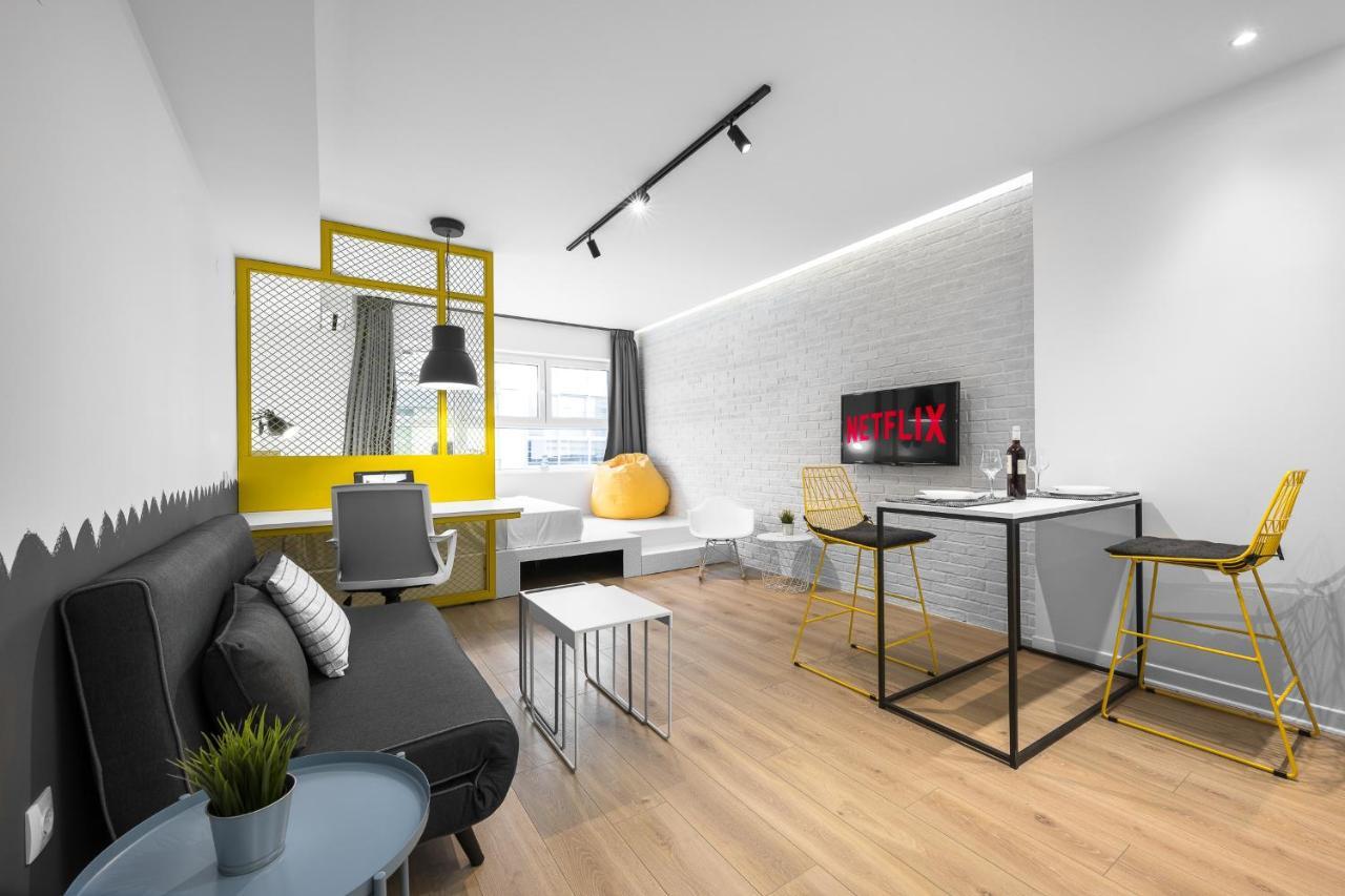 Nyma White Apartments, The Luxury Suites Солун Екстериор снимка