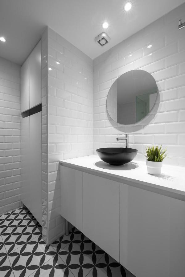 Nyma White Apartments, The Luxury Suites Солун Екстериор снимка
