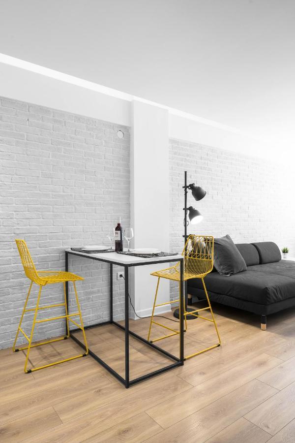 Nyma White Apartments, The Luxury Suites Солун Екстериор снимка