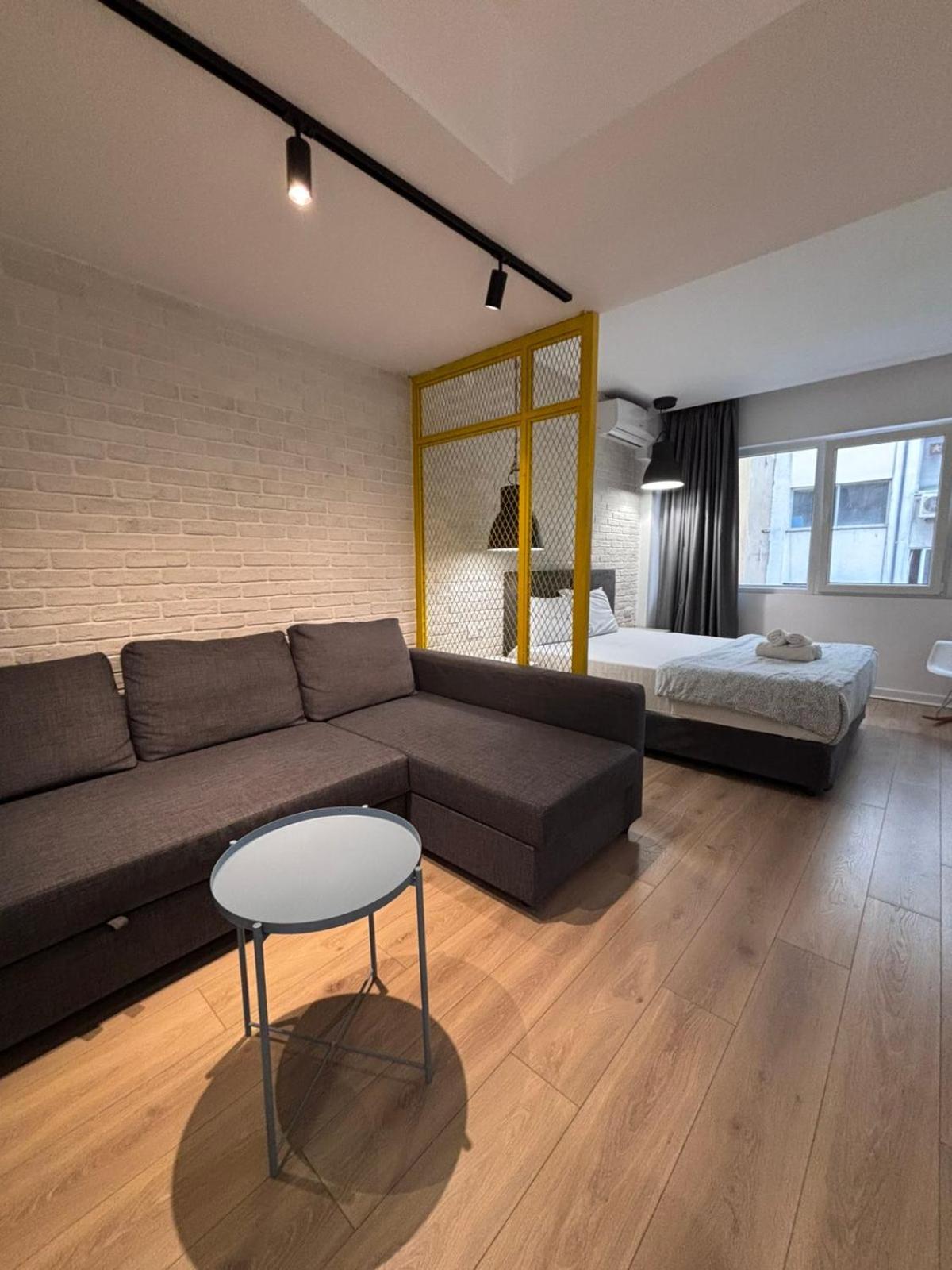 Nyma White Apartments, The Luxury Suites Солун Екстериор снимка