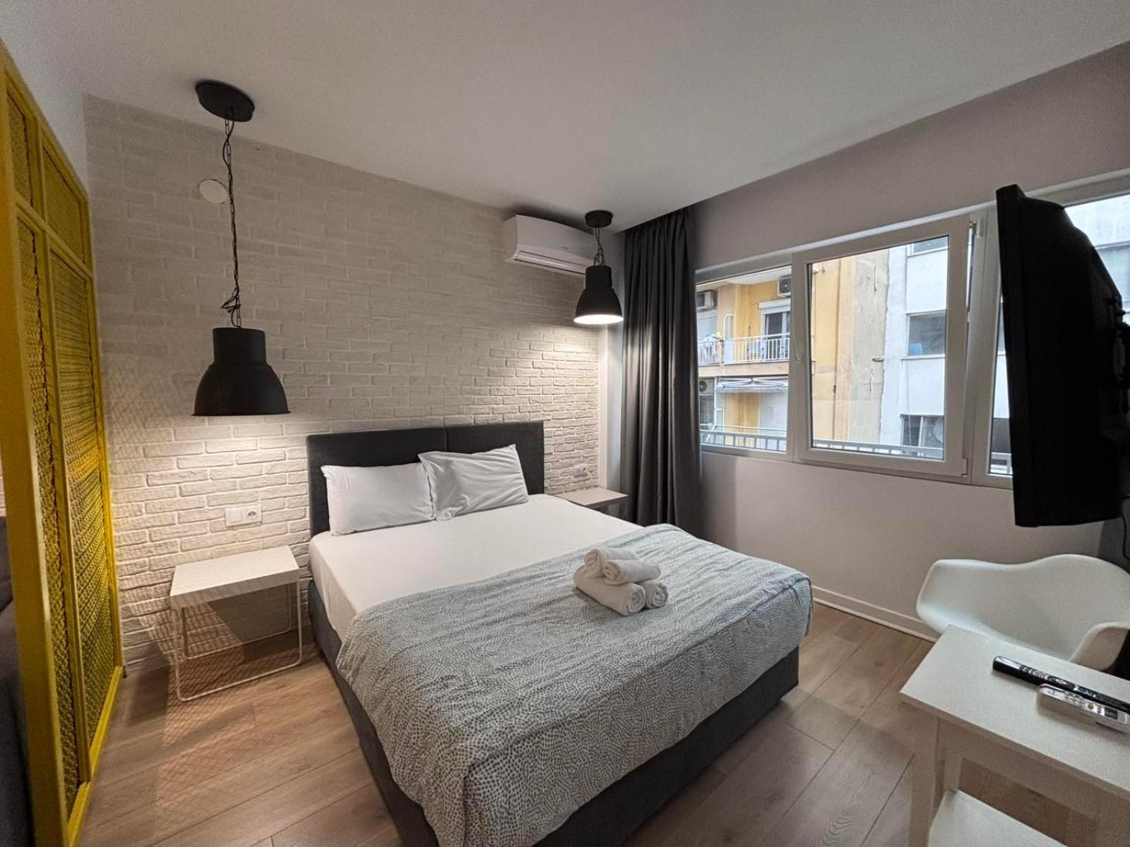 Nyma White Apartments, The Luxury Suites Солун Екстериор снимка