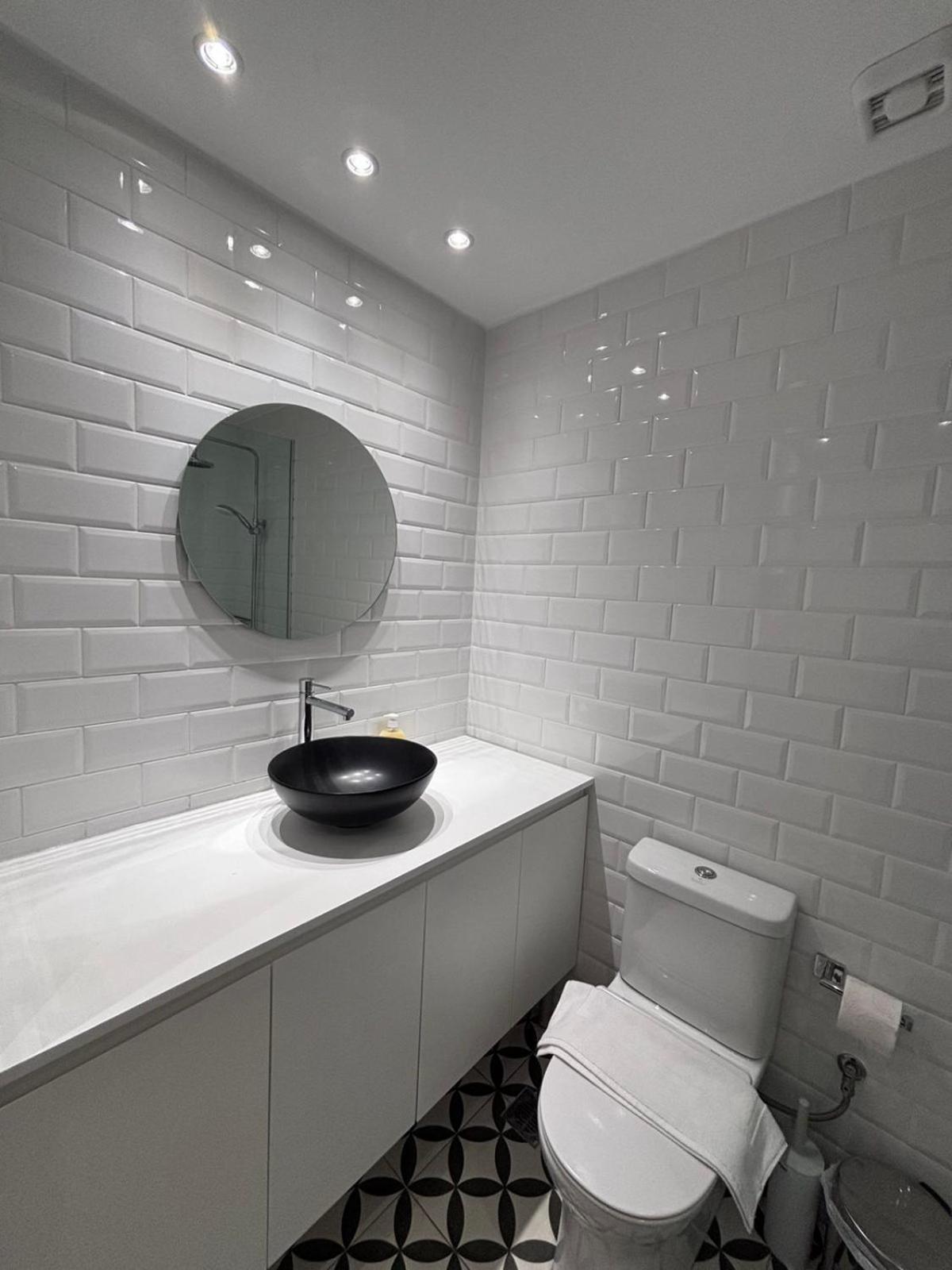 Nyma White Apartments, The Luxury Suites Солун Екстериор снимка