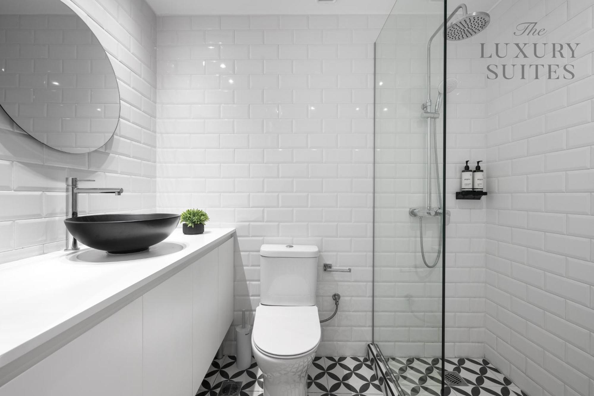 Nyma White Apartments, The Luxury Suites Солун Екстериор снимка